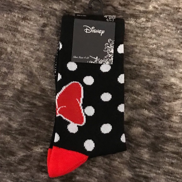 Disney Accessories - Disney Minnie Mouse Polka Dots & Bow socks